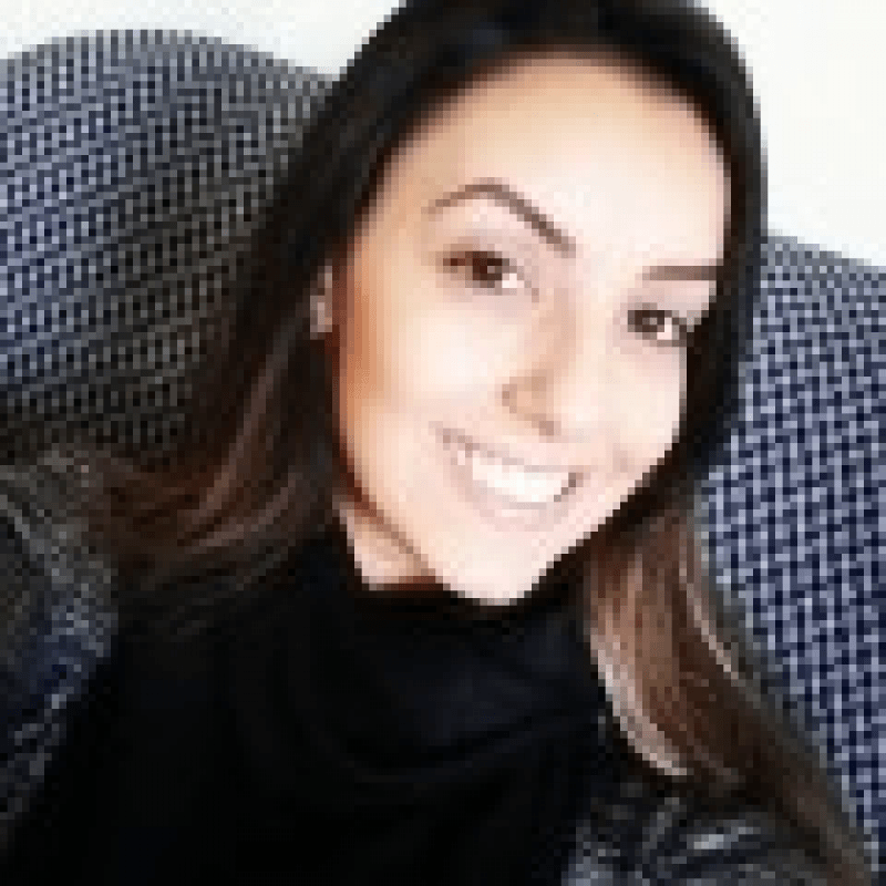 Auxiliar Jur&iacute;dico M&ocirc;nica Dias