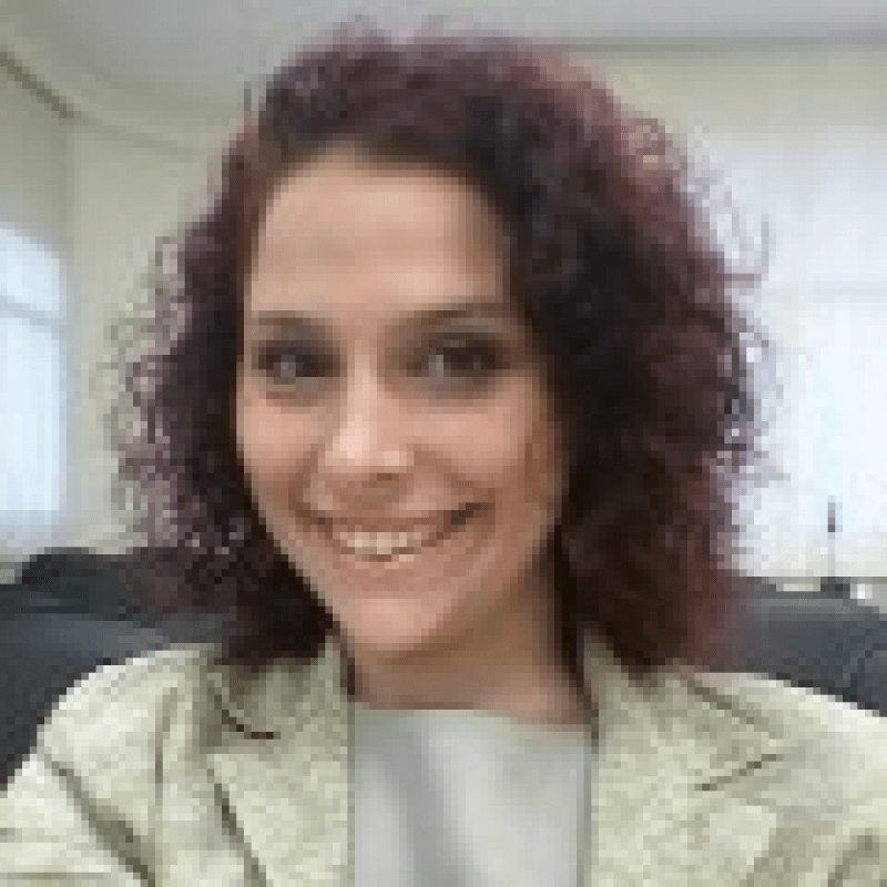 Advogada Lia Caroline Lorenzi Gerber