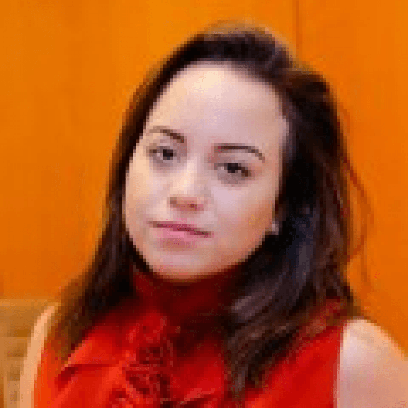 Ana Claudia Oliveira Batista