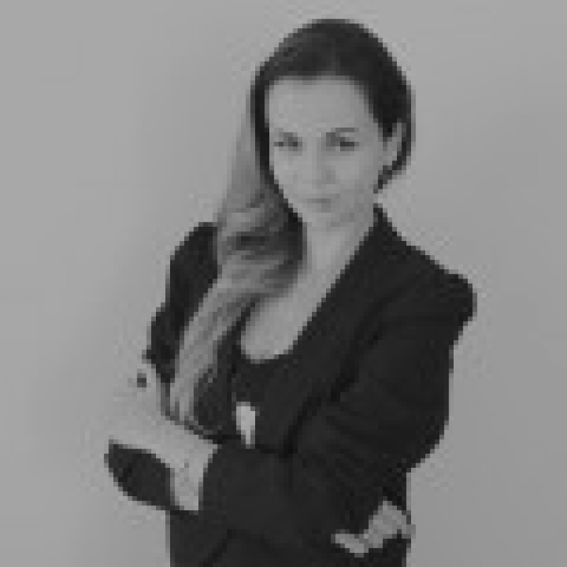 Dra. Mariana Frutuoso