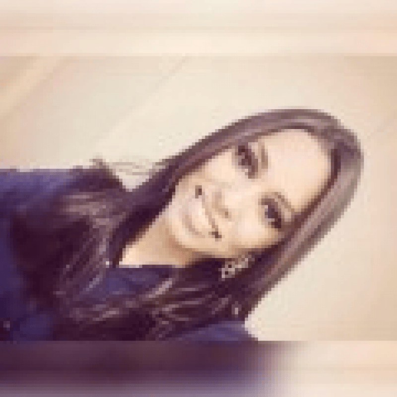 Estagi&aacute;ria Bruna Campos