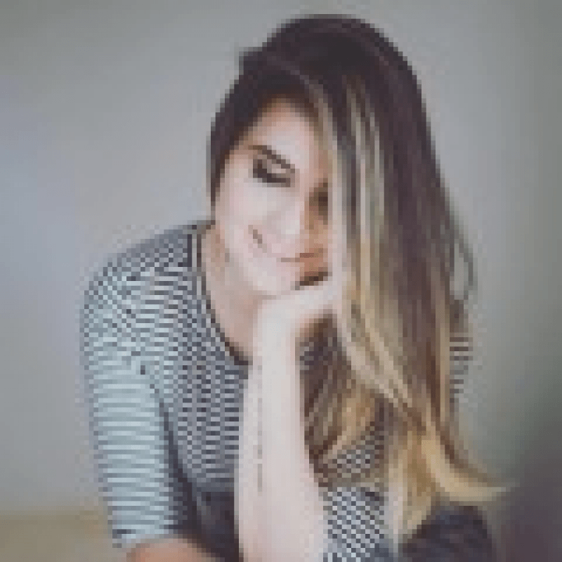 Yasmin Aray