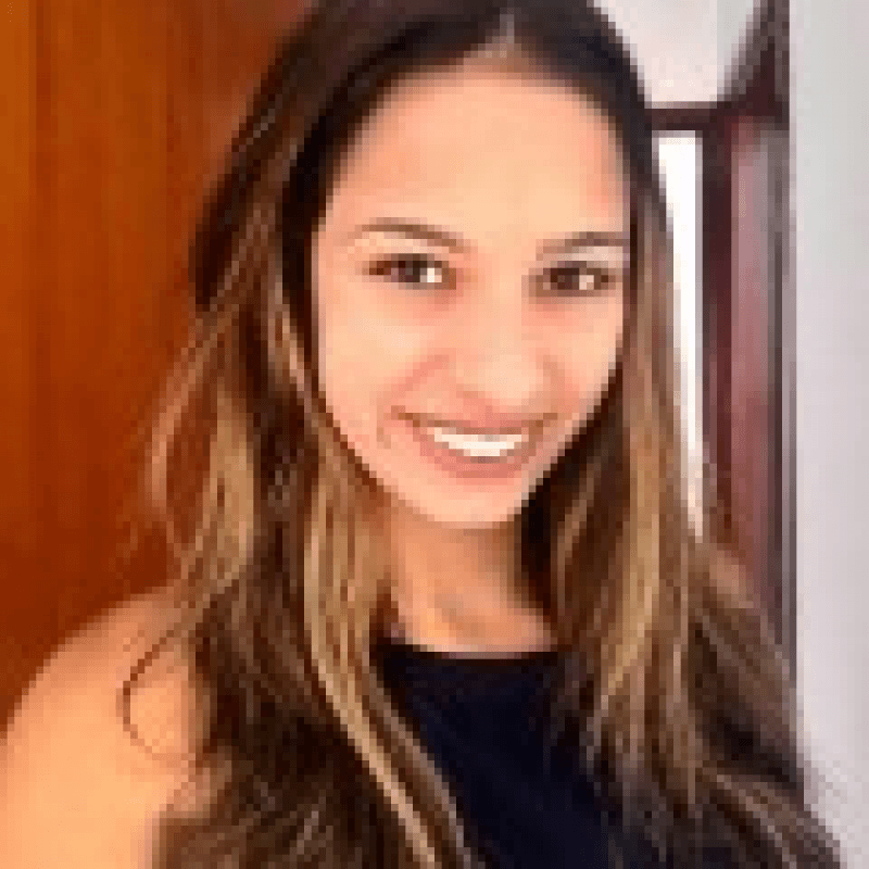 Ariane Diniz Garcia