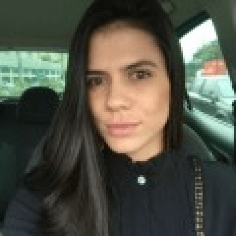 Let&iacute;cia Vila Real _ Advogada