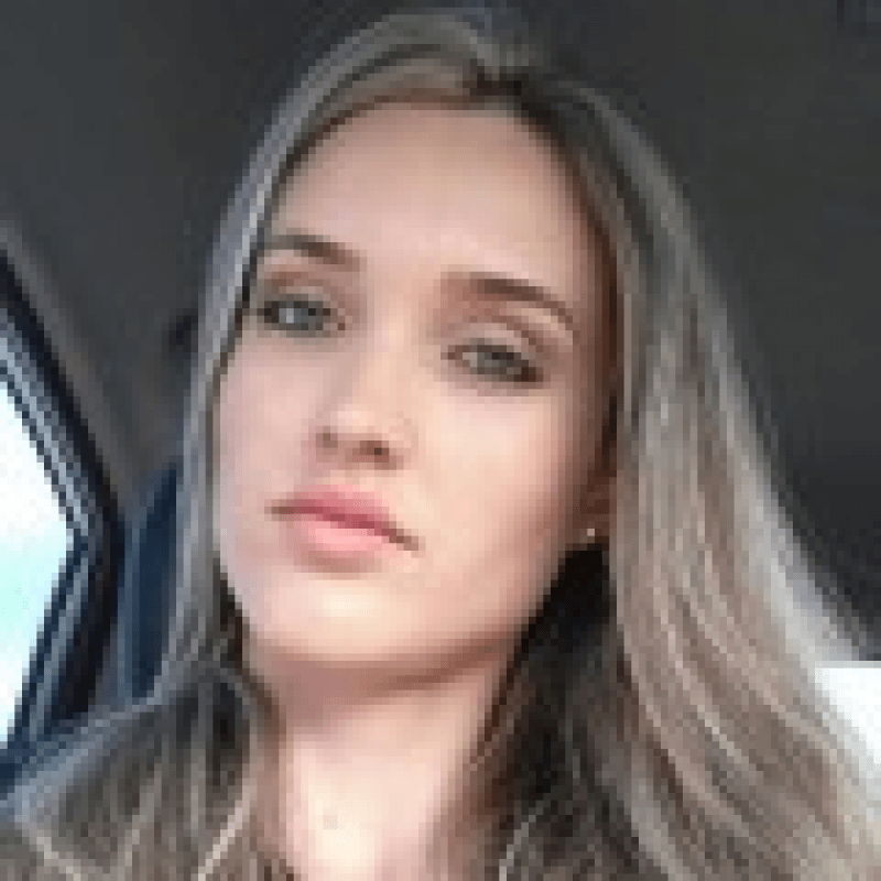 Gabriela Ennes Silva Inhan