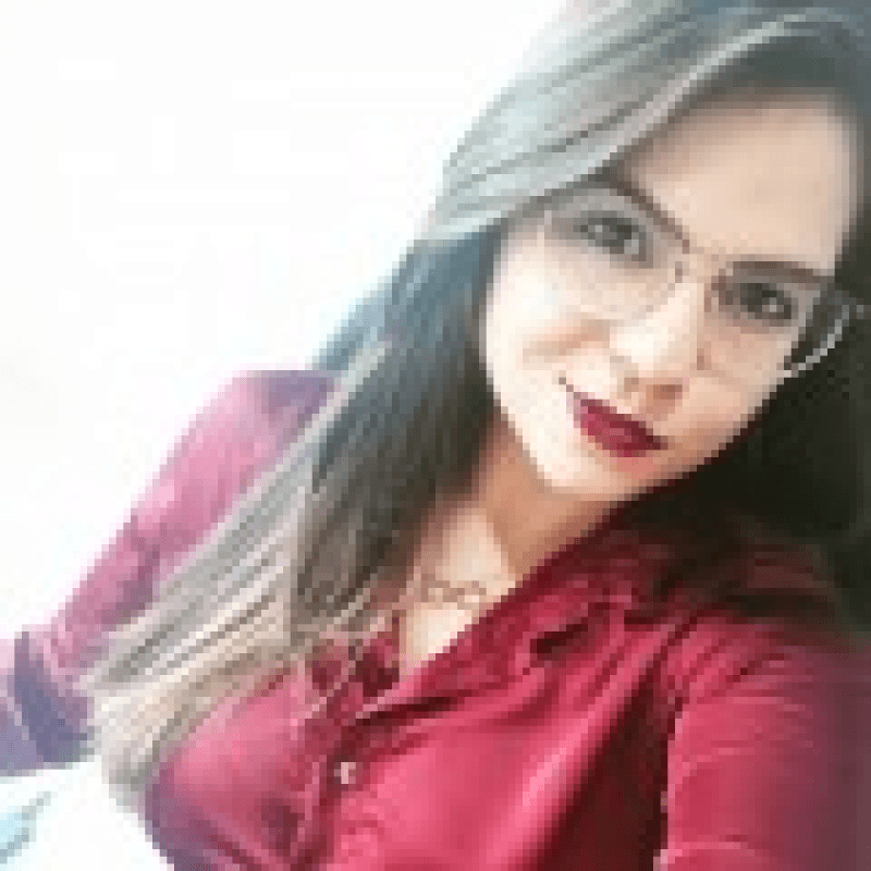 Leticia Moreira Guimaraes Camargos