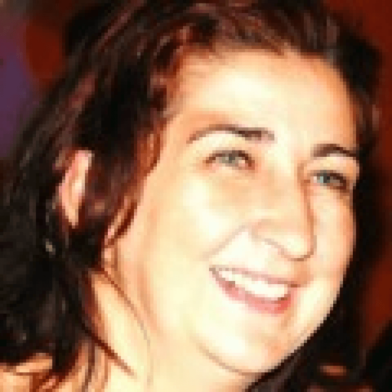 Maria Victoria Lara Advogada