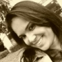 Thais Almeida