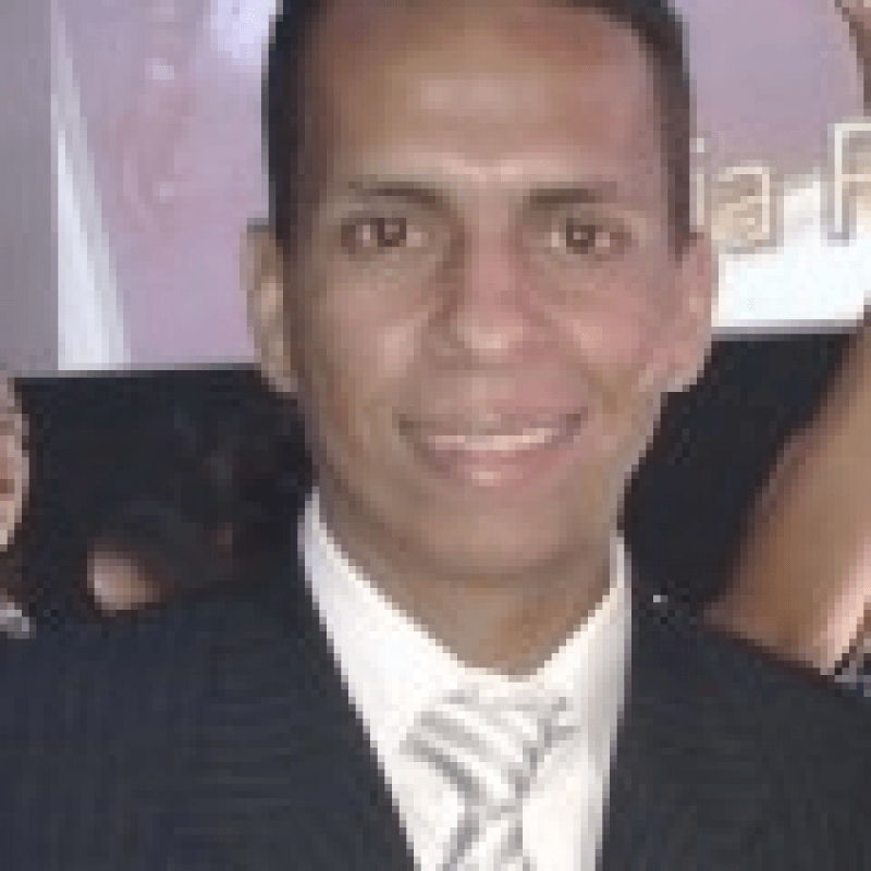 Dr. Renato Pereira