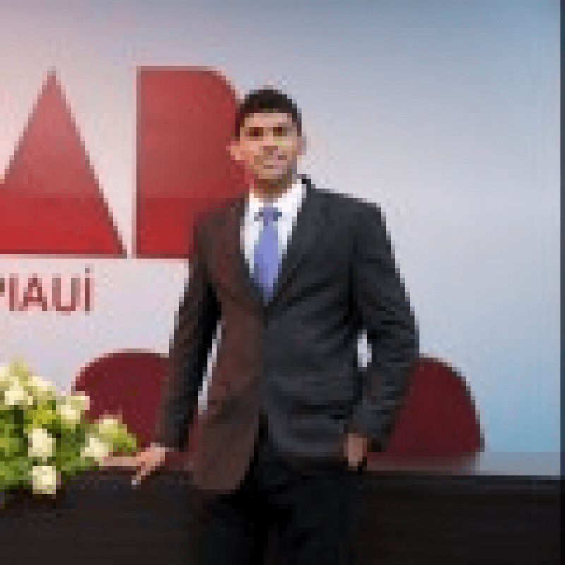 Lucas Leal