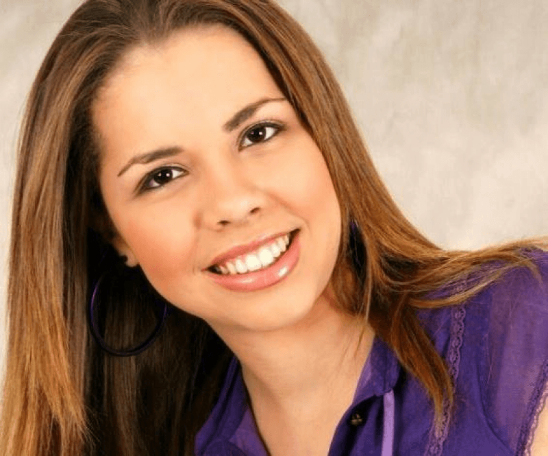 Sabrina Lago Falc&atilde;o