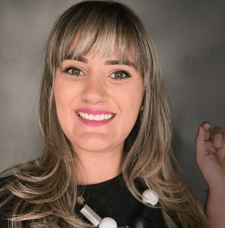 Cintia de Ara&uacute;jo Sena