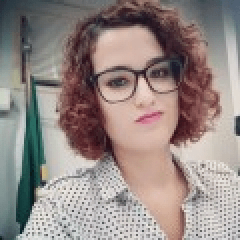 Dra. Jacqueline Fran&ccedil;a