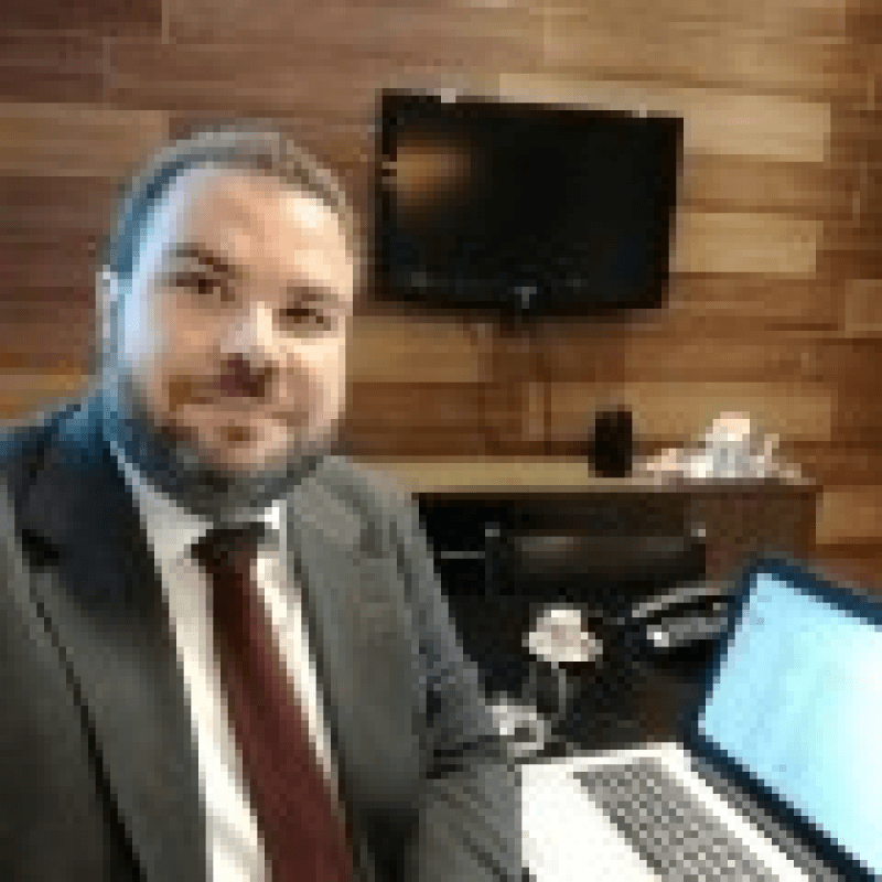 Henrique Barros - Advocacia