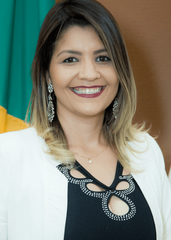 Ana Paula Simoes