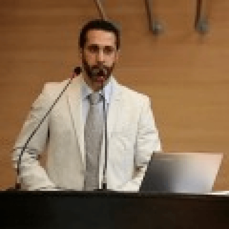 Fl&aacute;vio Marcelo Guardia