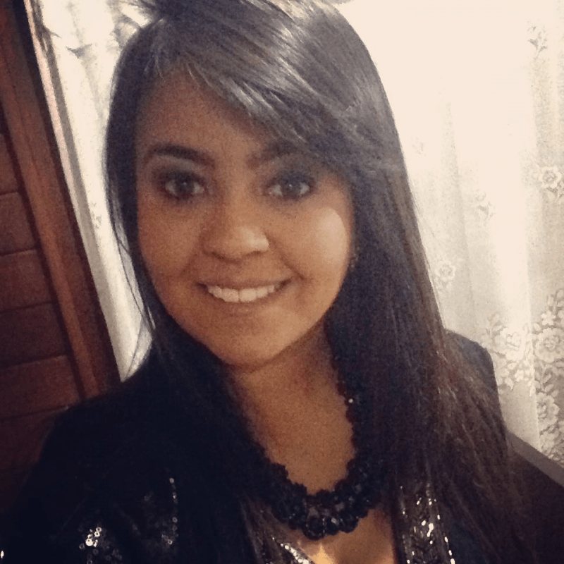 Ariane Martins Moreira