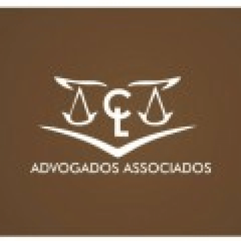 Cl - Advogados Associados - Carlos Eduardo F. de Queiroz  - L&iacute;via Freitas Gil