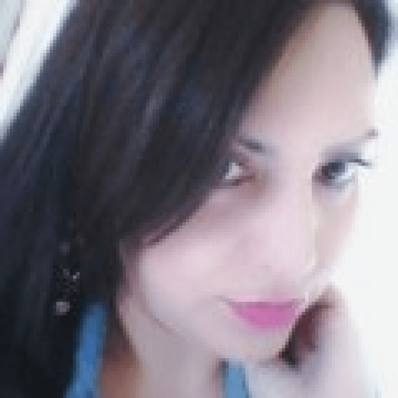 Simone Coelho Estagi&aacute;ria