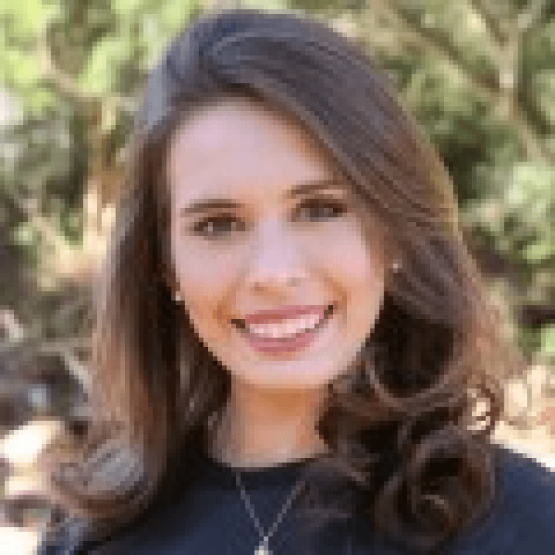 Nat&aacute;lia Flores Dalla Pozza