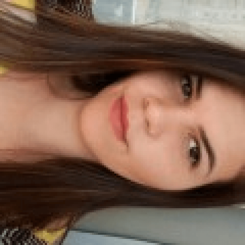 Nat&aacute;lia Melo Barbosa