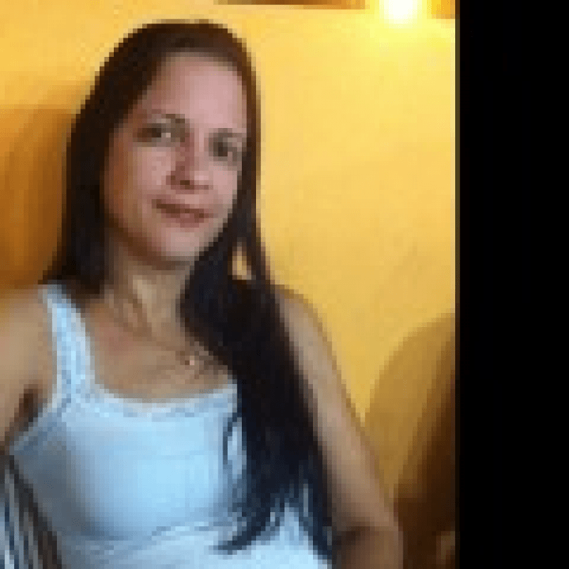 Adil&eacute;ia Triani Advogada