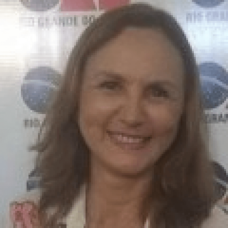 M&ocirc;nica Andrade - Advogada