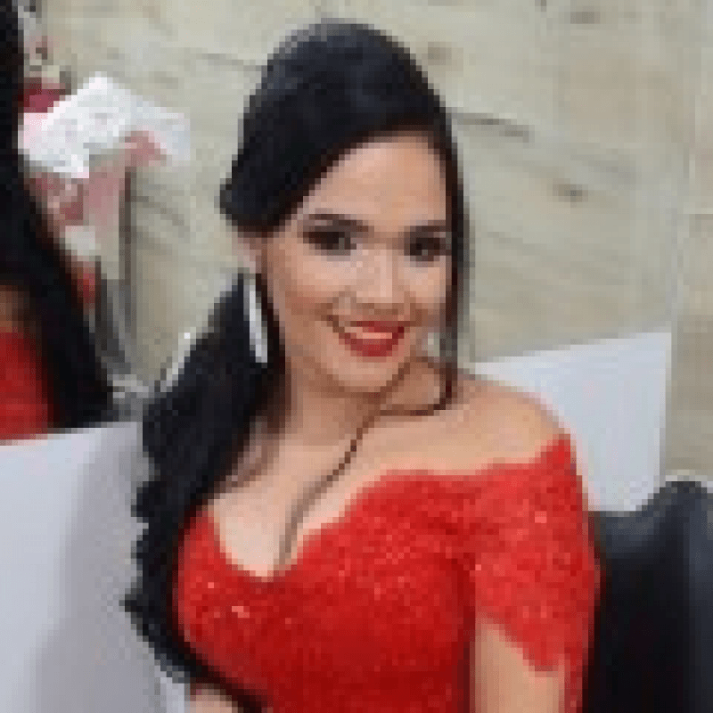 Dra. Mônica Gomes