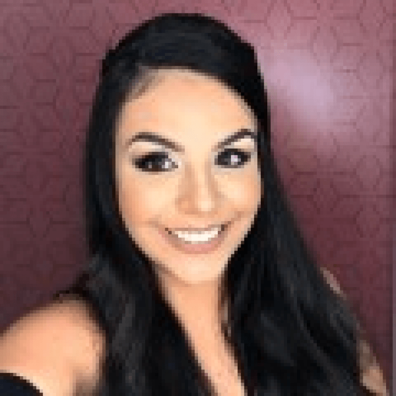 Vict&oacute;ria Melo