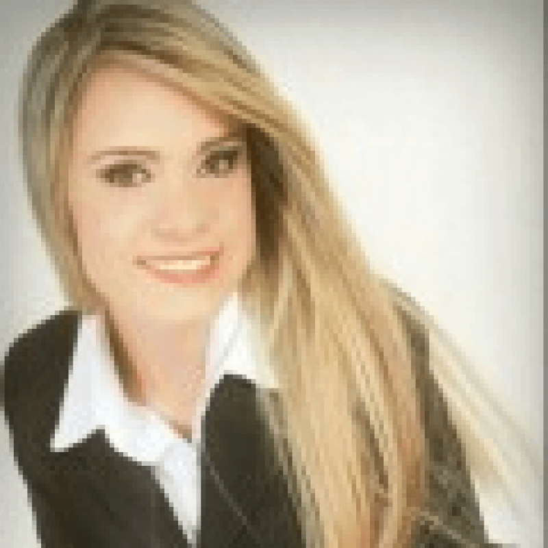 Camila Barros Figueiredo