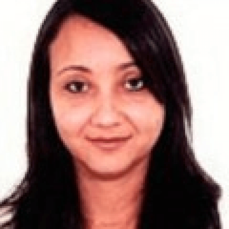 Andrea Carvalho Alfama