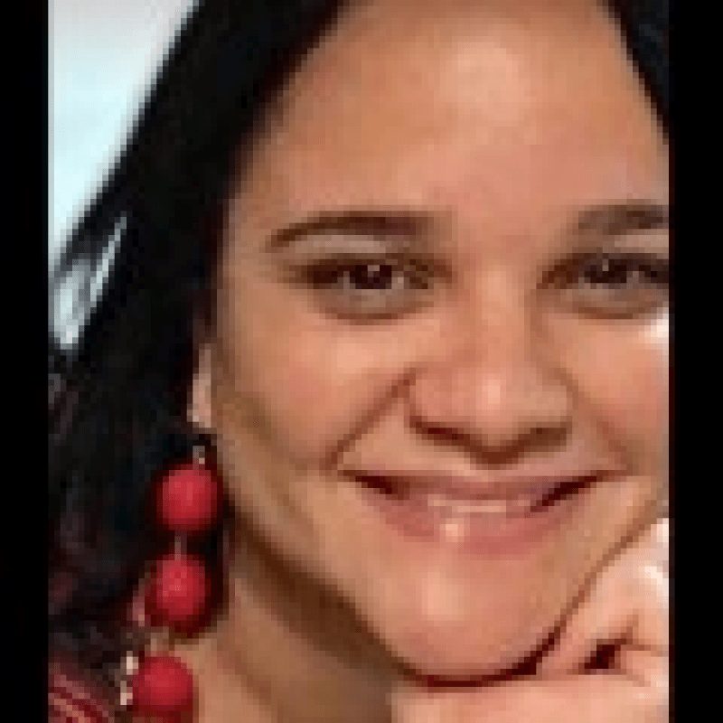 Luanda Lins