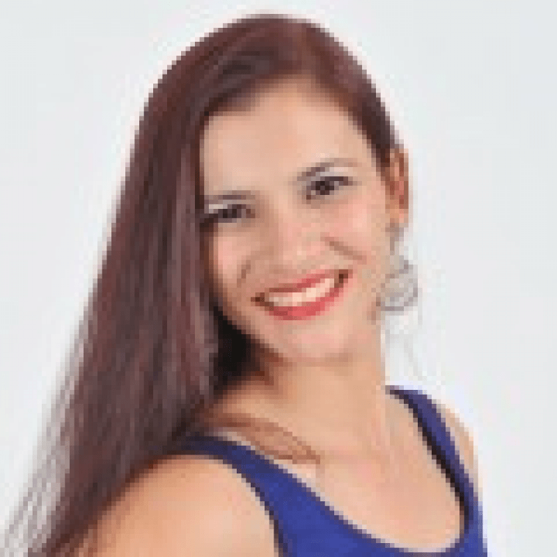 Advogada Simone Sarmento