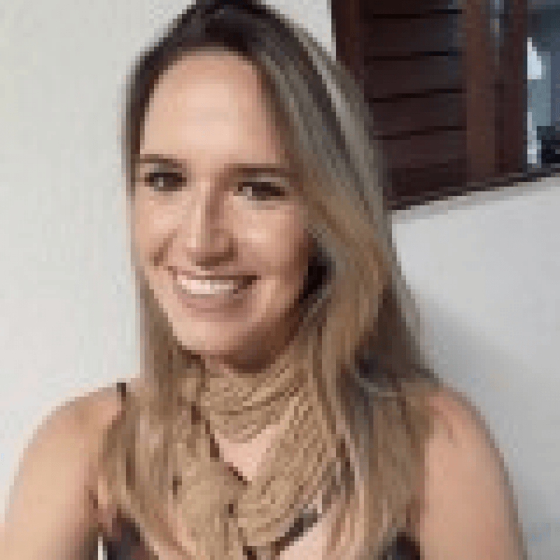 Leticia Nobrega Urbano de Melo
