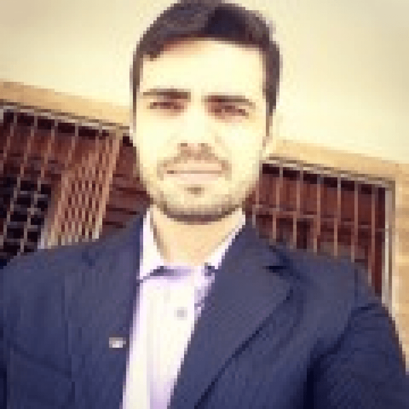 Dr. Roberto de Carvalho