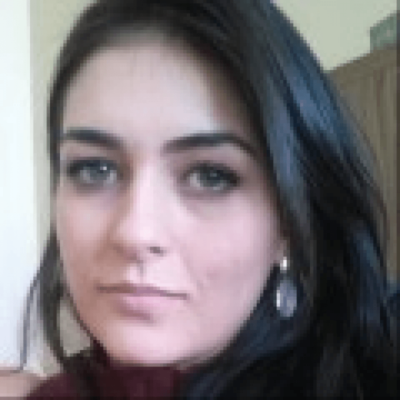 Munique Oliveira